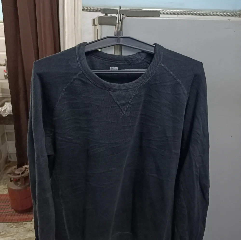 Uniqlo - Picture 9 of 15